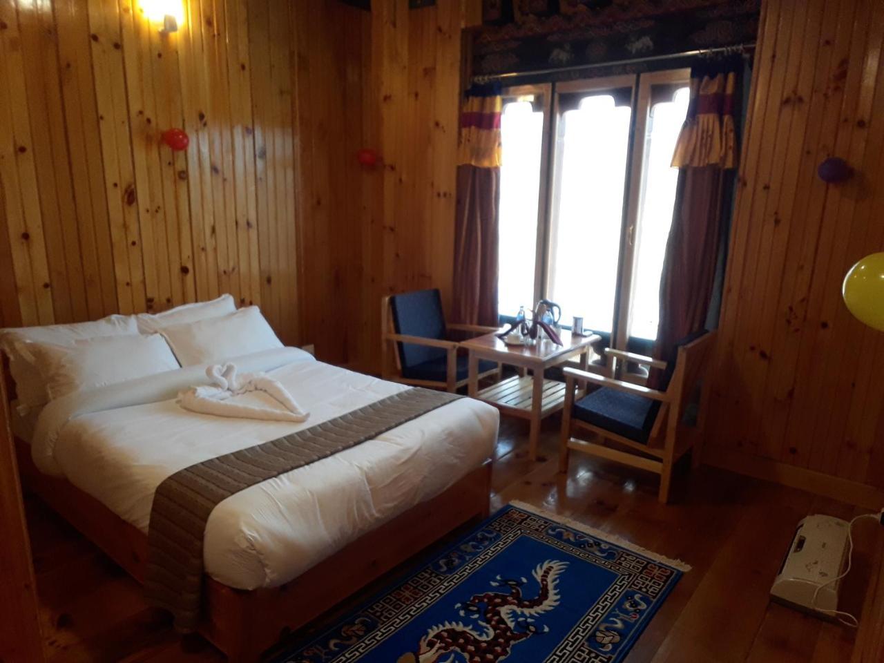 Odiyana Hotel Gangtey Gonpa Екстер'єр фото